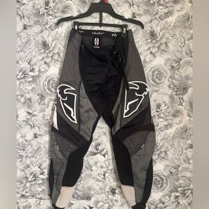 Thor Phase Motocross Pants Men’s Size 28 Black Gray Off-Road Riding